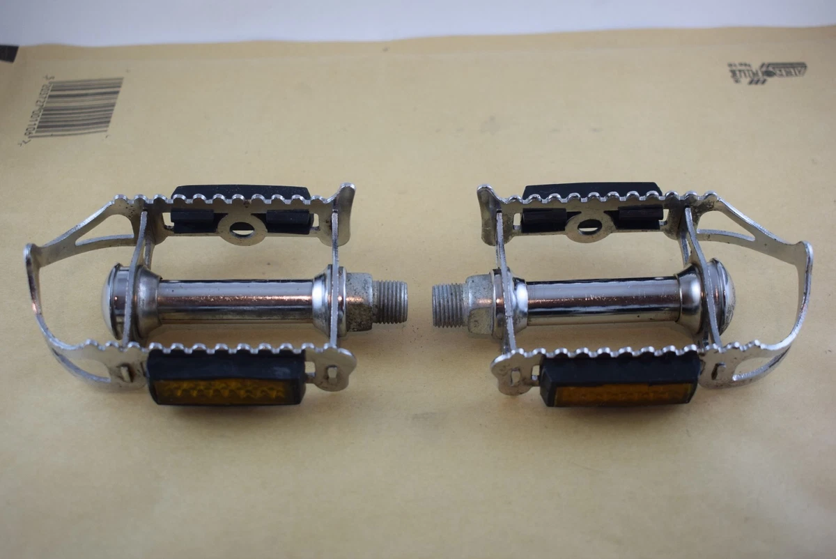 NOTARIO road pedal set French thread chrome steel Vintage 60s 70s