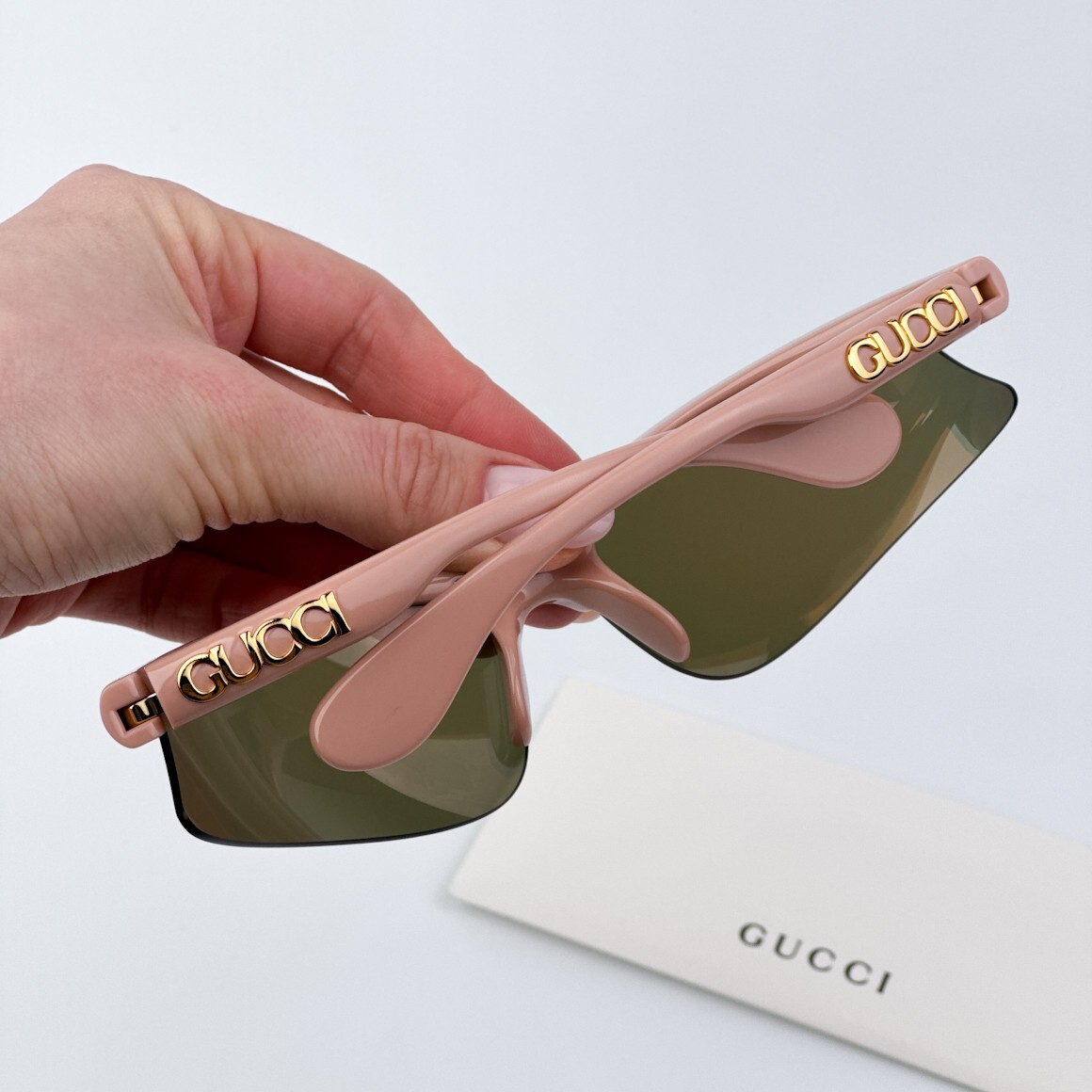 Gucci Women AUTHENTIC Sunglasses Pink Mirror Mask GG1774S 004