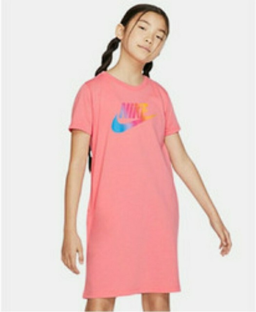 peach nike clothes