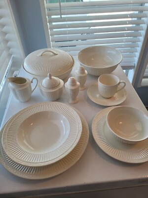 White Mikasa Italian Countryside Stoneware Mikasa Italian