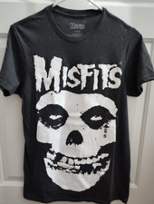 MISFITS Punk Rock Band T-Shirt Men's size Small Gray Shirt Crimson Ghost