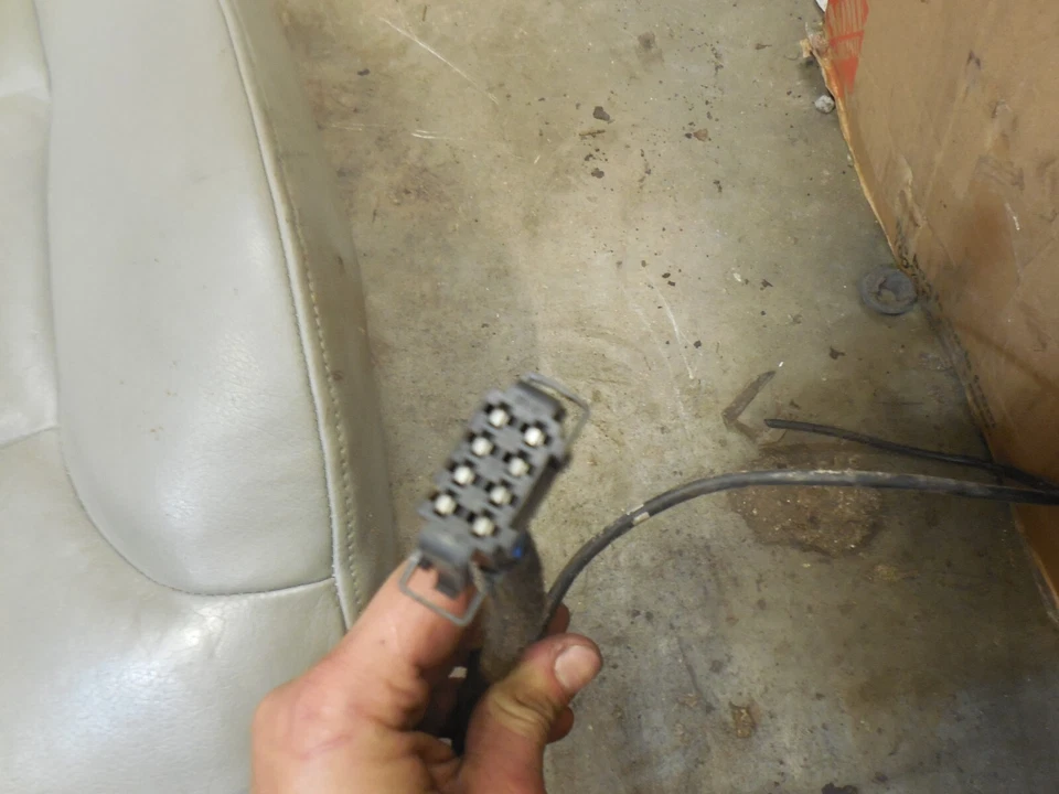 Audi A3, A3 Quattro 2006 2007 2008 asiento superior delantero izquierdo respaldo cojín gris Foto 3 de 4