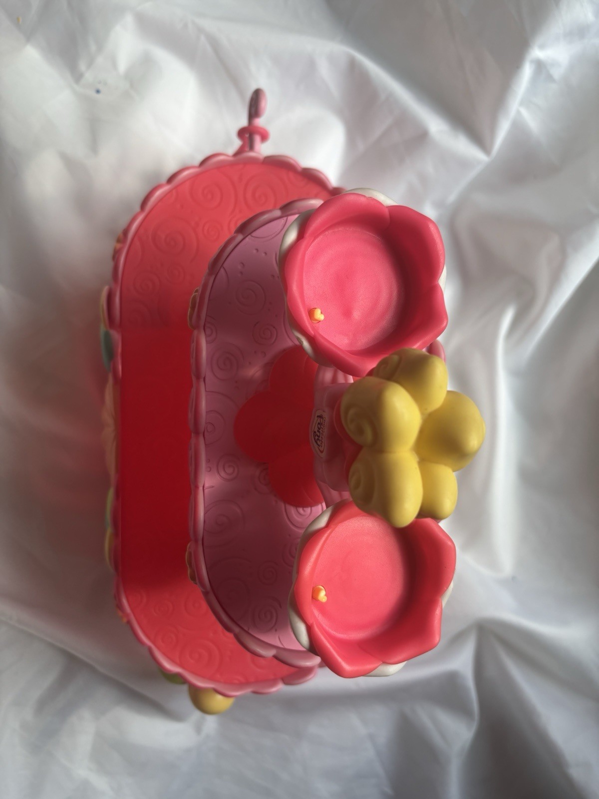 My Little Pony Ponyville Pinkie Pies Roller Skate Party Cake House Playset 2007