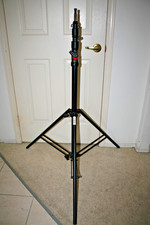 Matthews Hollywood Light/Heavy Triple Riser-Black B387490 Max. Height 12.4ft