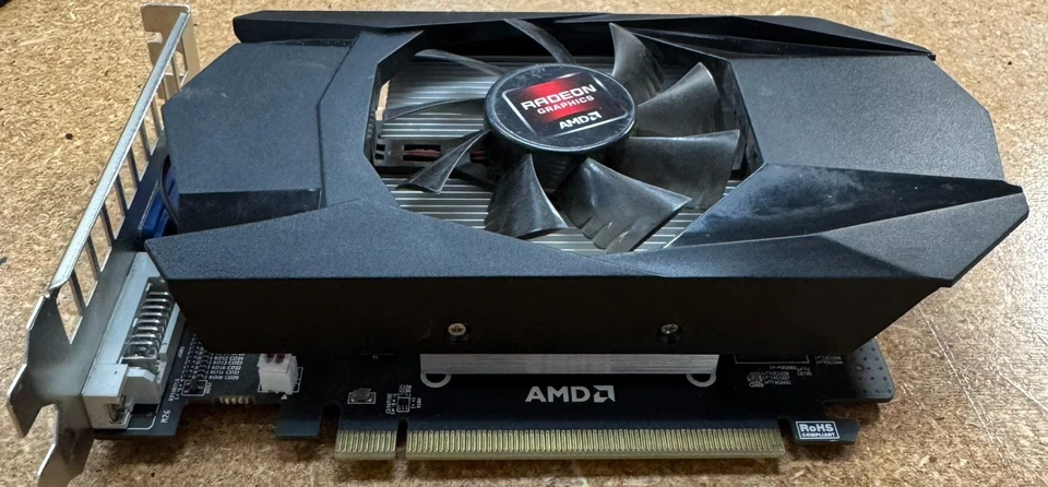 AMD Radeon HD 7670 scheda grafica 4 GB GDDR5 scheda grafica gioco 128 bit - Immagine 3 di 4