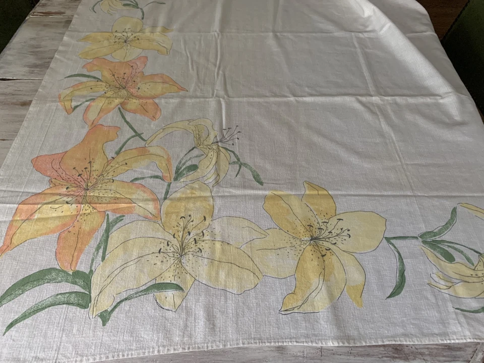 Vtg Vera Neumann Tablecloth Rectangle Orange Yellow Lily Floral 58.5x79” - Image 4 of 4