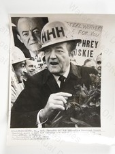 Hubert H. Humphrey HHH Hard Hat Steelworkers McKeesport PA 1968 Photo