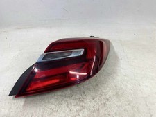2017 Buick Regal Right RH Tail Light Assembly Quarter Panel Mounted w/o