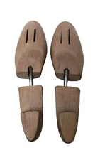 Cedar Shoe Tree Adjustable Wooden Shoe Stretcher Expander Boot Holder for Men