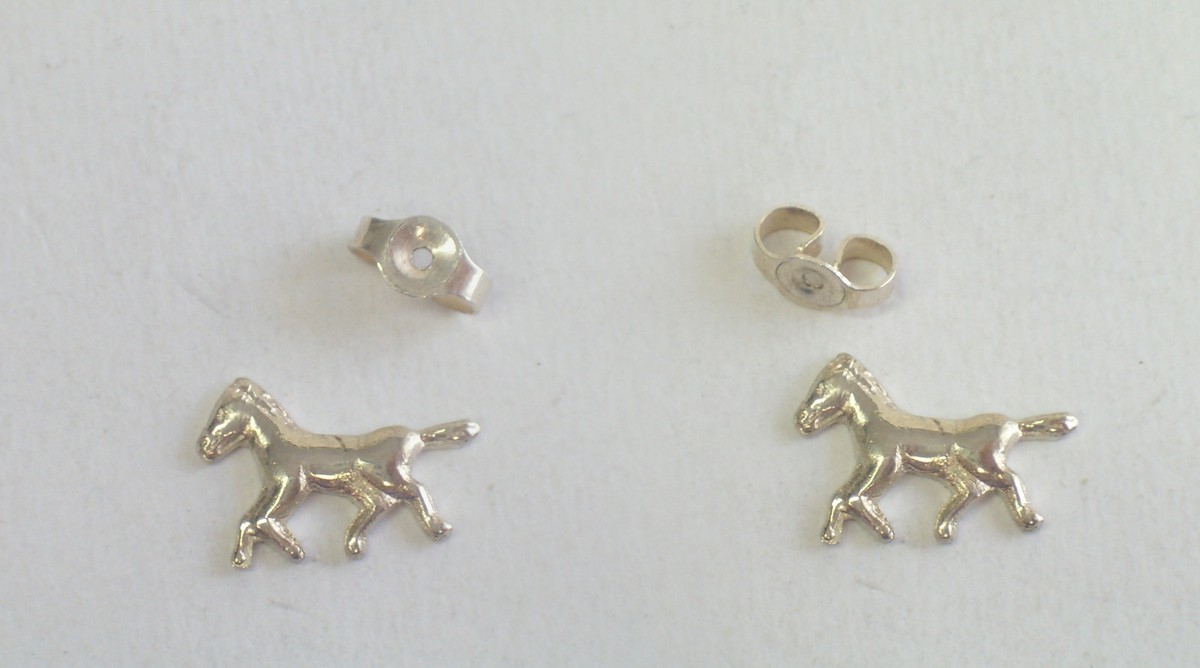 Orecchini A Perno Cavallo In Argento 925 - 0,8x1,0 Cm - Gioiello Per Donne E Ragazze - Regalo In Scatola Ecologica - 3