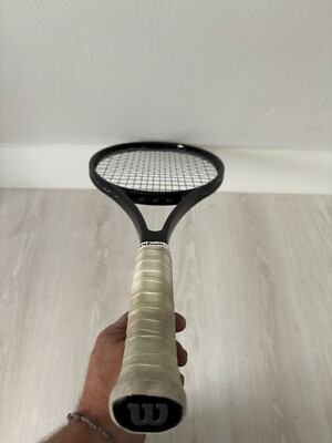 ト*ア様 【完全未使用品】PRO STAFF 97 v14 NOIR Wilson ウィルソン NOIR PRO STAFF 97 V14.0 ノワール プロ