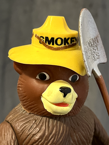 Smokey Bear Plastic Action Figure Collectible R Dakin Co 8.5 in Hong Kong 1970s - Picture 6 of 11