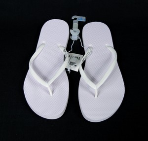 white flip flops bulk