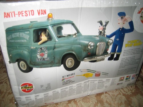 Wallace & Gromit Airfix Curse of the Were Rabbit, Anti-Pesto Van - Still Sealed - Picture 7 of 10