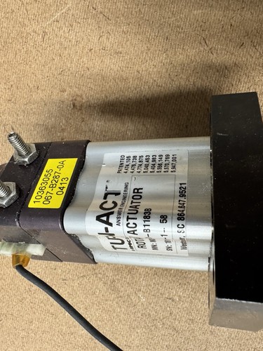 Actuador rotativo SMC Turn-Act MD-60-B1183B 067-B287-01 - Imagen 4 de 6