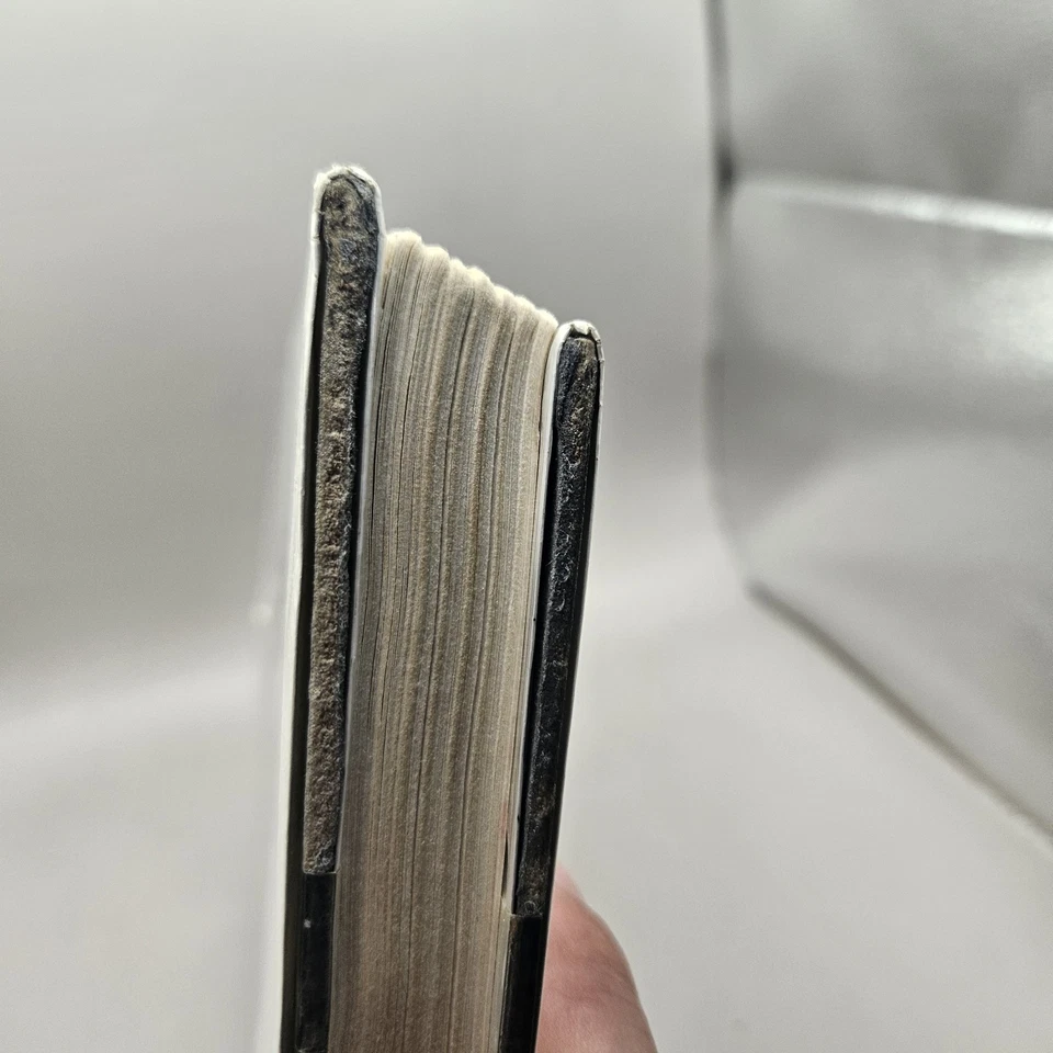 Into The Wild by Jon Krakauer 1st Edition First Printing 1996 Hardcover - Image 4 of 4