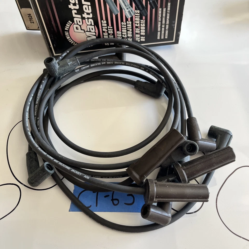 Juego de cables de bujías Parts Master By Standard Motor Products, 27624 Foto 3 de 4