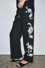  99 ZARA ZW COLLECTION BEADED EMBROIDERY TROUSERS- M