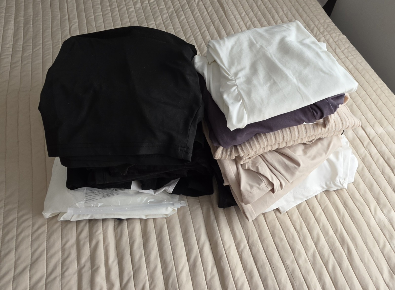 Maternity Clothes Bundle Size 8/10