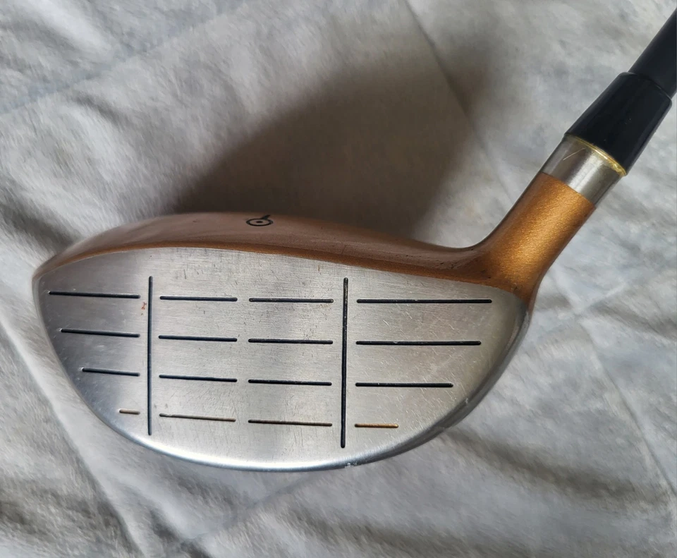 Maltby Logic Gold 1 Driver 11 Grados LOFT Distance Master Derecha + Cubierta Osu Brutus Foto 2 de 4