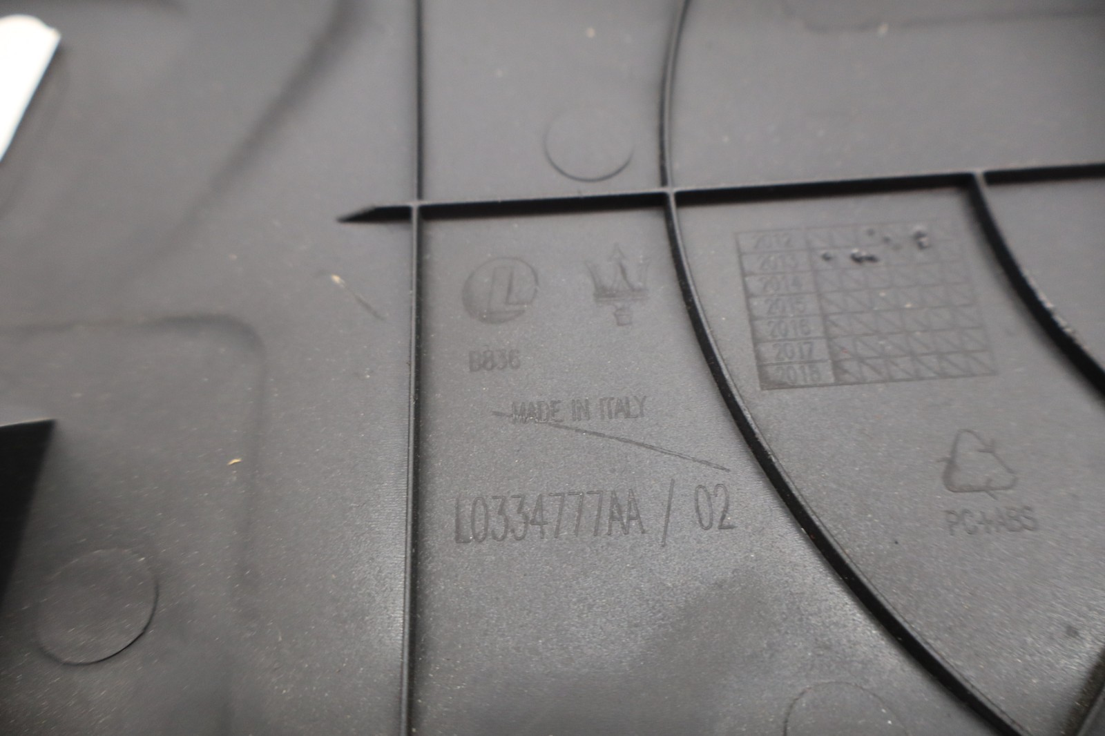 Maserati Ghibli 2014-2022 Front Right Side control trim