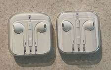 LOT of 2 Apple Earpods Wired Headset For Devices With 3.5mm Headphone Jack OEM