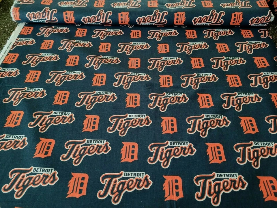 29" Detroit Tigers Baseball Fabric Traditions 58" Wide on Navy MLB - Image 3 of 3