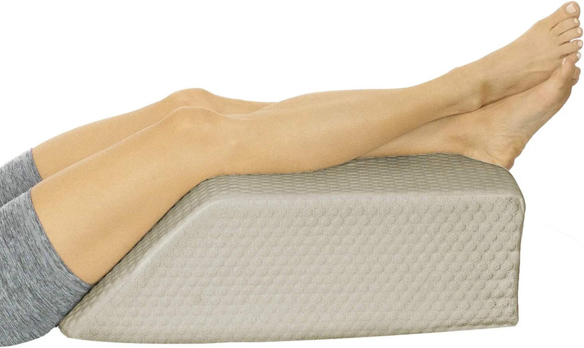 Feet elevation pillow deals