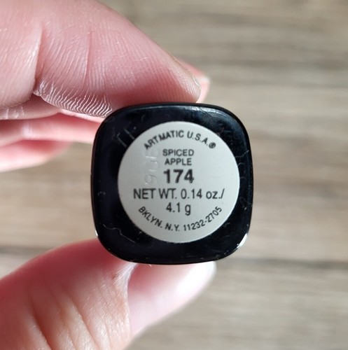 Vintage Artmatic Spiced Apple #174 Lip Stick - Foto 1 di 3