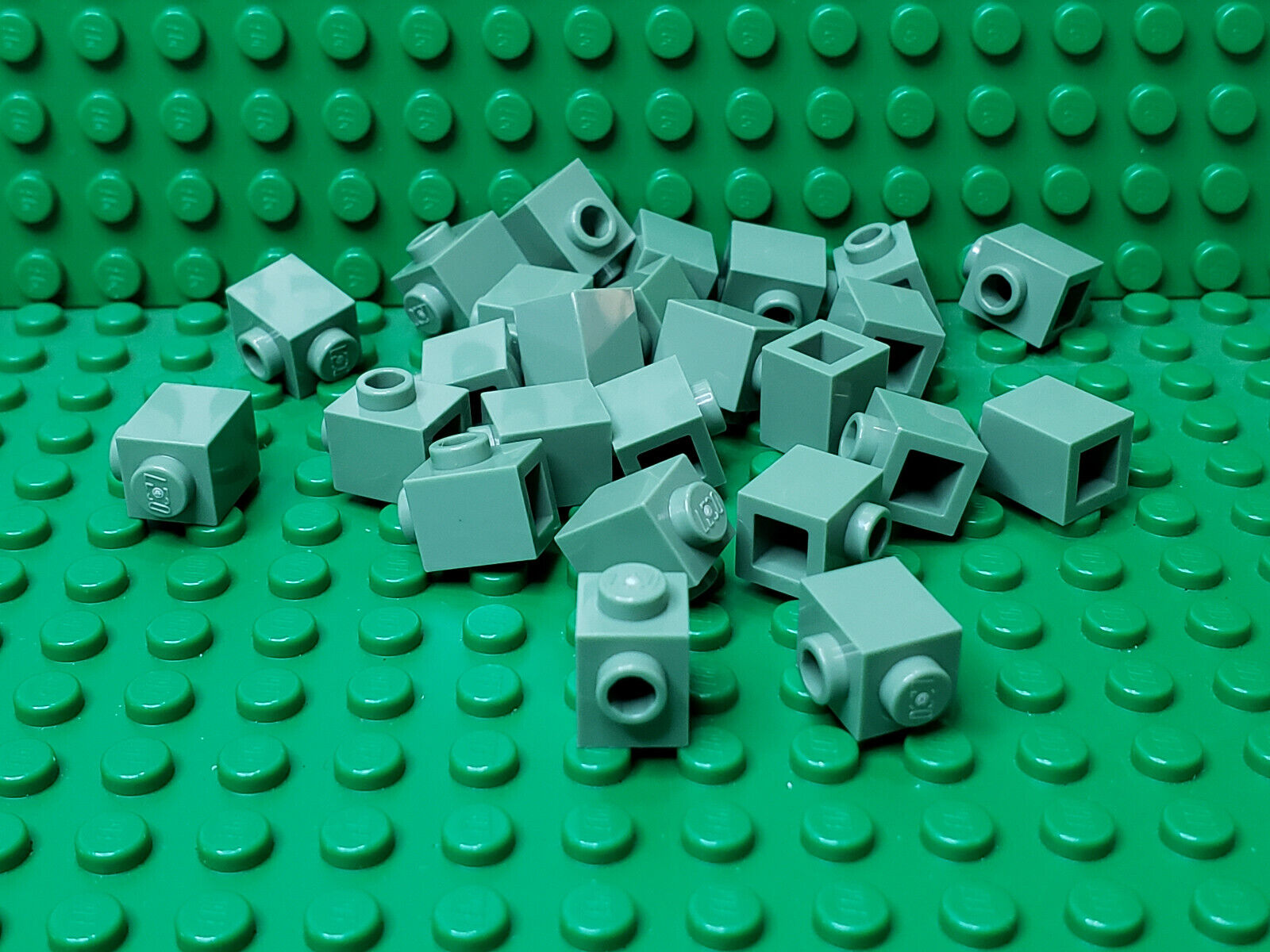 ozon sød anklageren 25 CT LOT ** Lego NEW sand green 1 x 1 bricks W/ side stud Lot of 25 | eBay