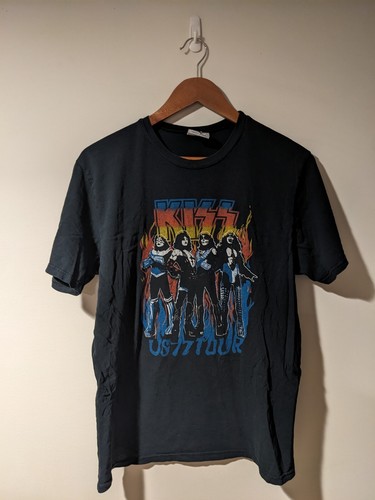 Vintage Y2K Kiss U.S. Tour Flames Stage Black Medium T-Shirt