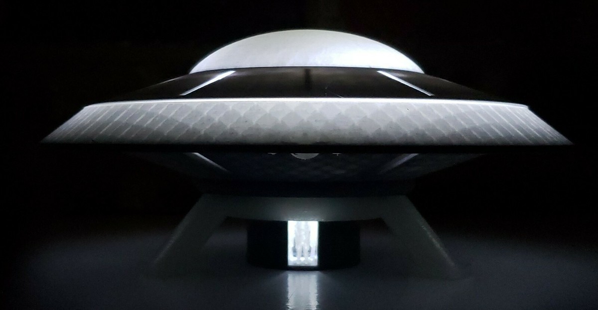 UFO 1BII-LARGE(w/Lights)inspired by Earth vs the Flying Saucers