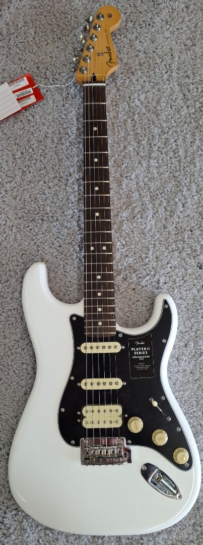 Fender Player II Stratocaster HSS, Rosewood Fingerboard, Polar White - MIM 