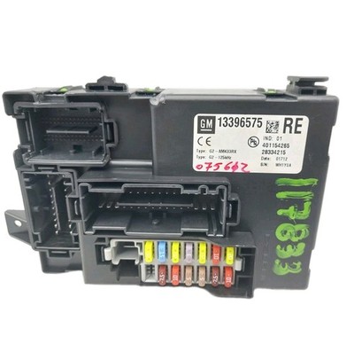 Opel Meriva B Fuse Box 13396575