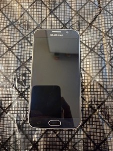 Samsung Galaxy S6 - SM-G920F - 32GB - Black Sapphire (Ohne Simlock) - neuer Akku