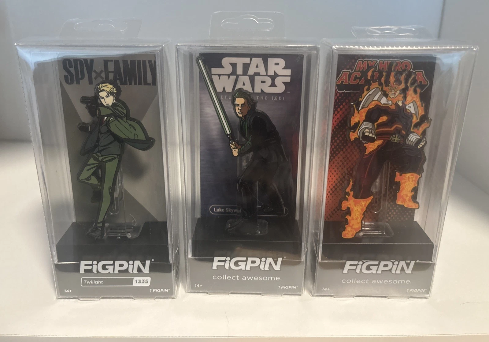FiGPiN Pin Bundle Luke Skywalker #1566 + Endeavor MHA + Loid Forger