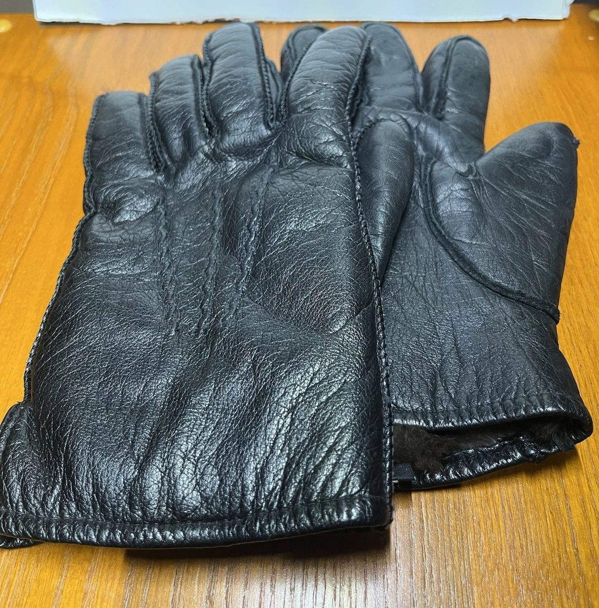 Wilson Leather Men display picture 2