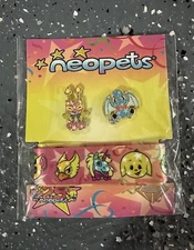 NEOPETS Lanyard and 2 Pin Set SDCC 2024 Comic Con Exclusive IN HAND W CODE
