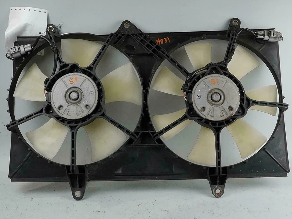 Chevrolet Geo Prizm 1998-2002 1,8 litros cubierta del ventilador radiador delantero OEM Foto 2 de 4