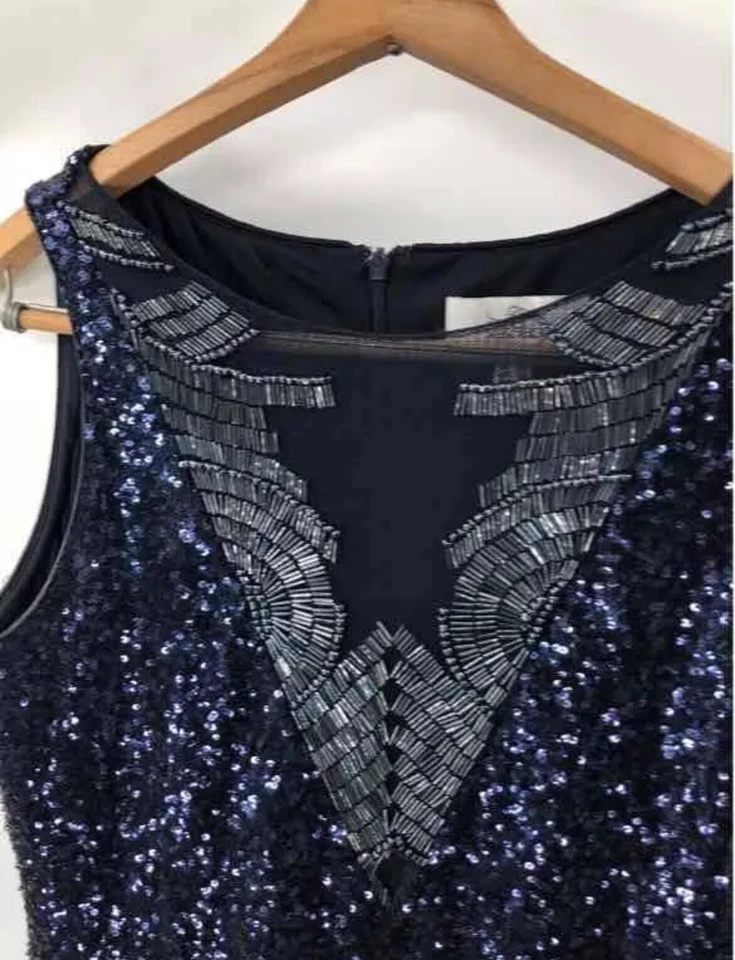 Vestido de noite Belle Badgley Mischka feminino azul marinho sem mangas lantejoulas extravagante tamanho 10 - Imagem 3 de 4