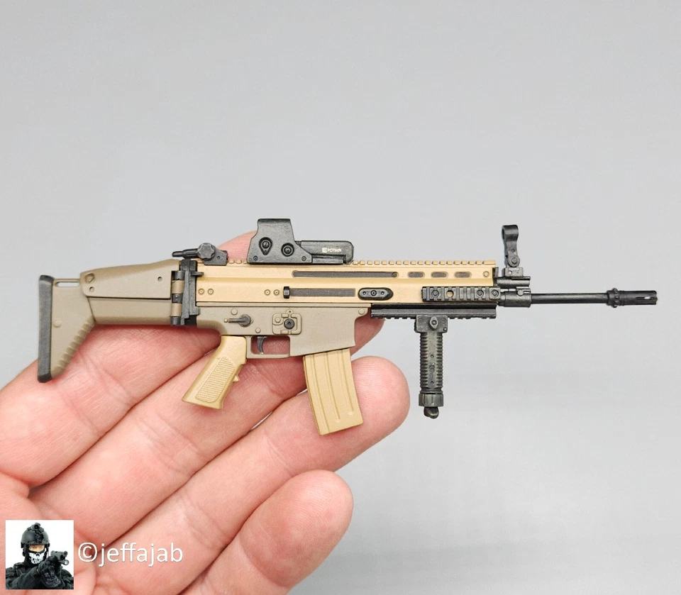 Rifle moderno de armas de fuego SCAR-L STD (TAN) 1:6 Hot Toys para figuras de 12" Foto 3 de 4
