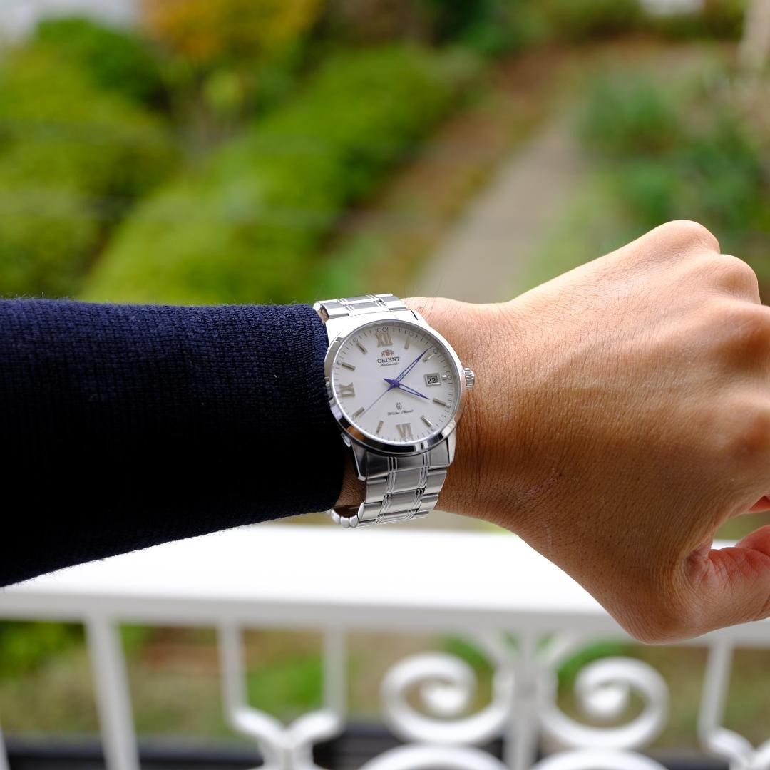 ORIENT Automatic Silver Watch with White Dial and… - image 5