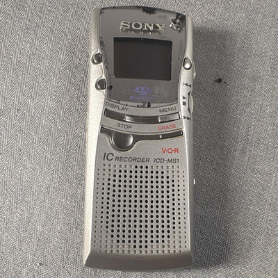 Sony ICD-MS1 Handheld Digital Voice Recorder, Flash Memory, Voice Activated
