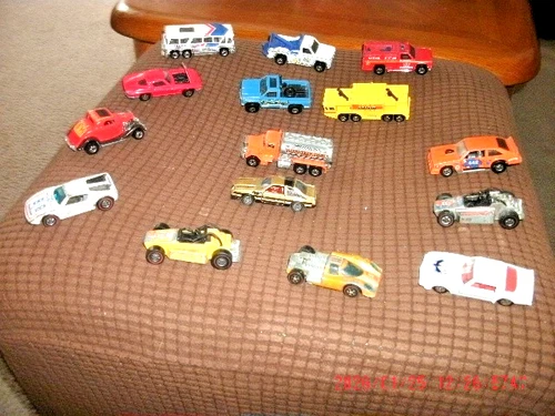 VINTAGE LOT OF 15 DIECAST HOTWHEELS ERTL CARS TRUCKS 1974 -1979 LQQK! EC