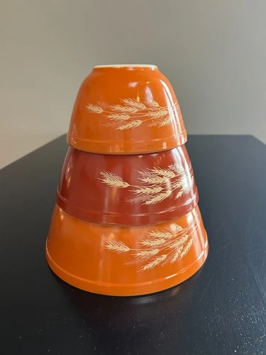 VTG - Pyrex Autumn Harvest Nesting Mixing Bowls Set 401, 402, 403
