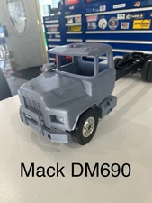 rc tamiya 1/14 truck body parts Kenworth 1:14 T800 W900 T-680 Lesu  Mack u600