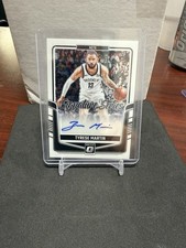 Tyrese Martin 2024-25 Panini Donruss Optic Signature Series Basketball Card B04