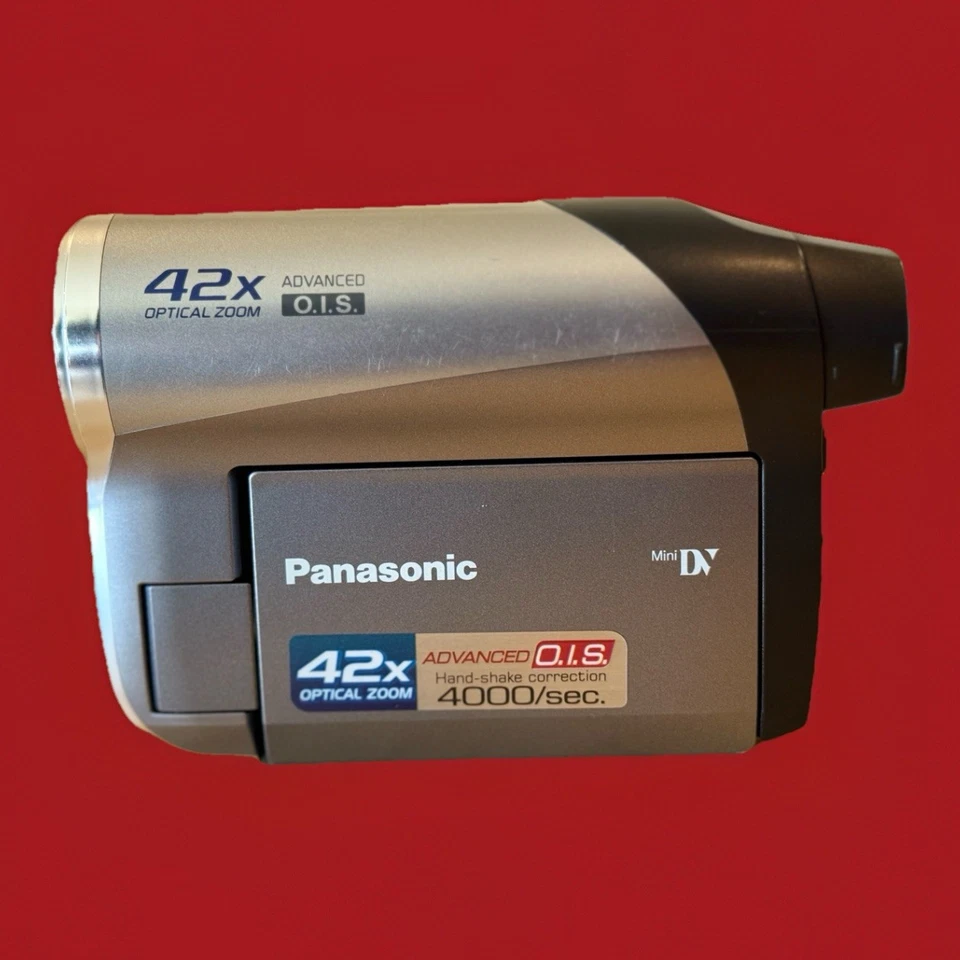 Panasonic PV-GS90P MiniDV HD Camcorder Video Camera Bundle w/ New Battery & Accs - Image 4 of 4