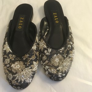 slip on feminino bordado