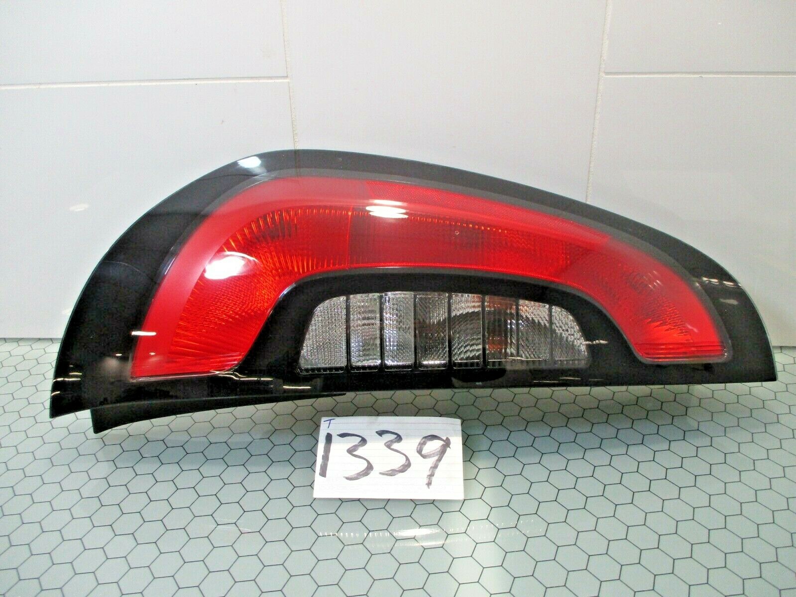14 15 16 17 18 19 Kia Soul DRIVER Side Tail Light Used Rear Lamp #1339-T 
